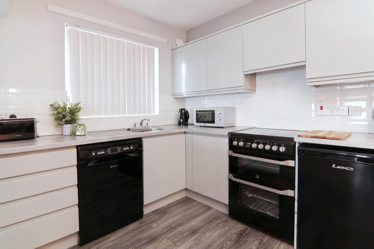 Bayview Apartments Ballygally  Exteriör bild
