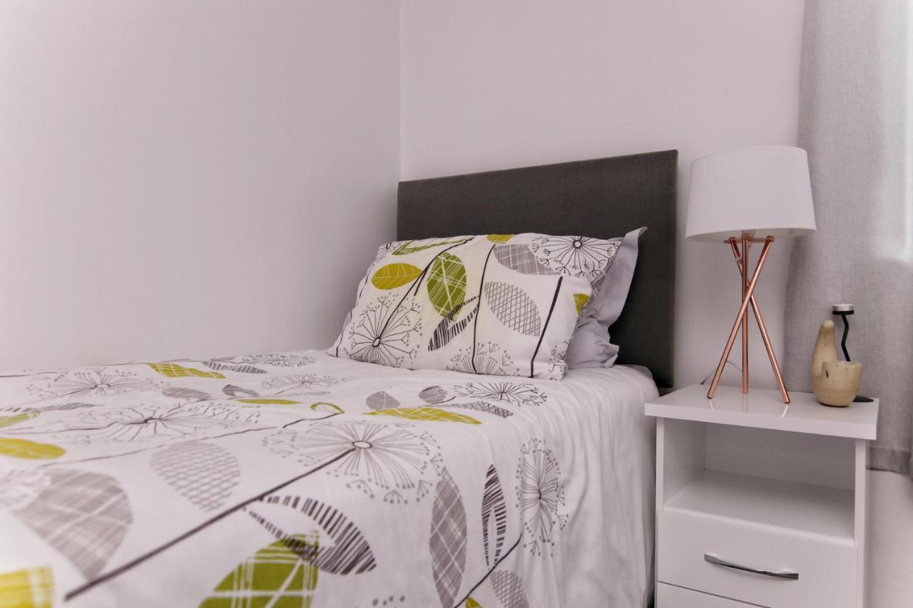 Bayview Apartments Ballygally  Exteriör bild