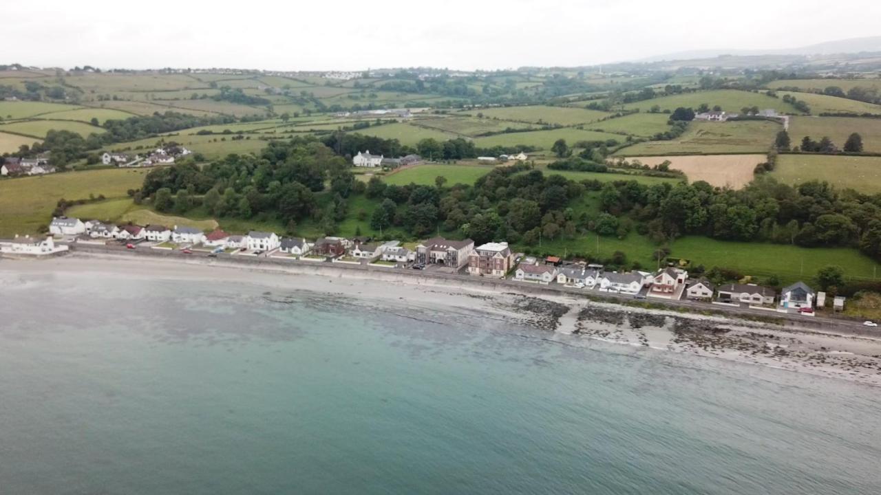 Bayview Apartments Ballygally  Exteriör bild