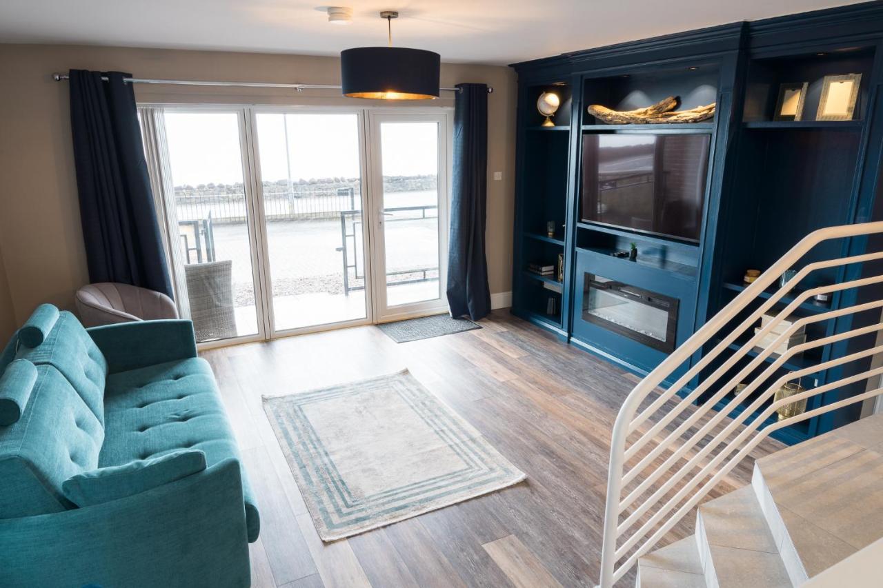 Bayview Apartments Ballygally  Exteriör bild